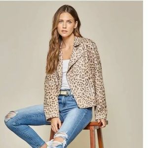 ANDREE By Unit Animal Print Jacket